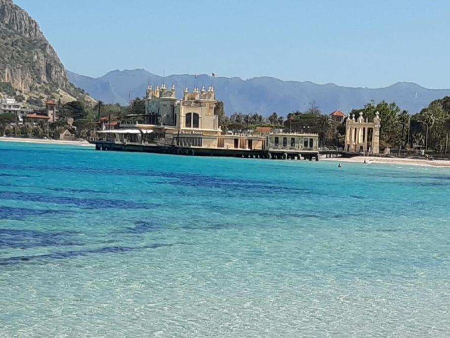 Casa Giorgia Mondello Villa Палермо Екстериор снимка